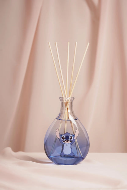 Decoratieve Disney Stitch geur diffuser met ‘Soft Cotton’ parfum en speels Lilo & Stitch-design – ideaal als stijlvolle geurverspreider én cadeau.