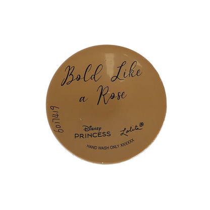 Laat elk moment voelen als een sprookje met het Disney Belle Wijnglas “Bold Like a Rose”. Het elegante bloemmotief en de Disney-magie maken dit glas zowel functioneel als decoratief bijzonder.