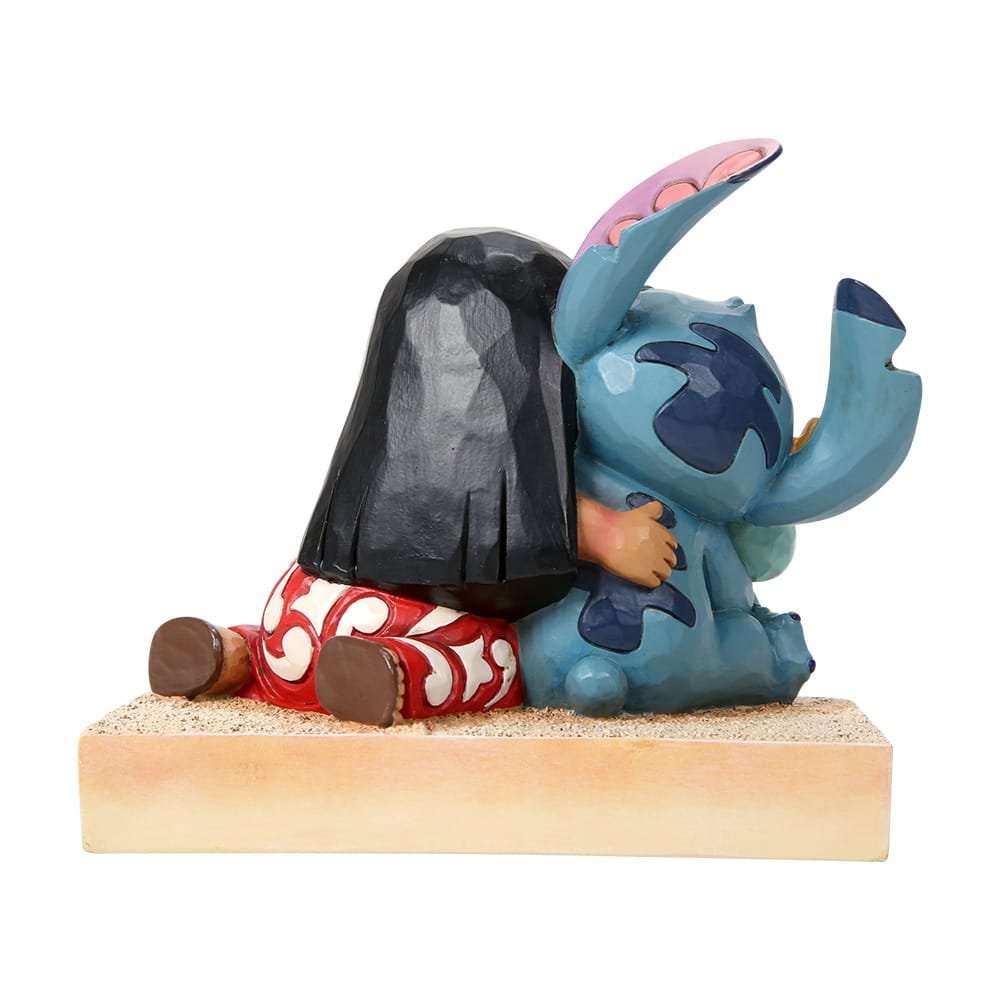 Disney Traditions Stitch met Lilo en Scrump beeldje in folk-art stijl met tropische Disney uitstraling.