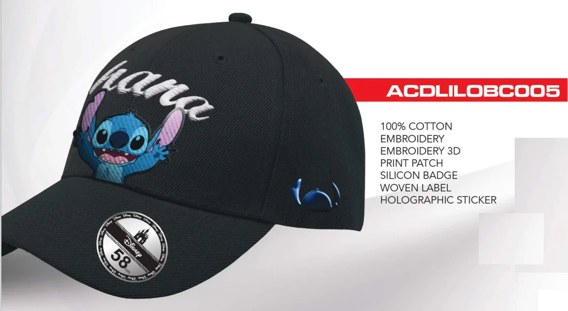 Officiële Disney Stitch pet met “Ohana” tekst, ideaal voor dagelijks gebruik en casual outfits.