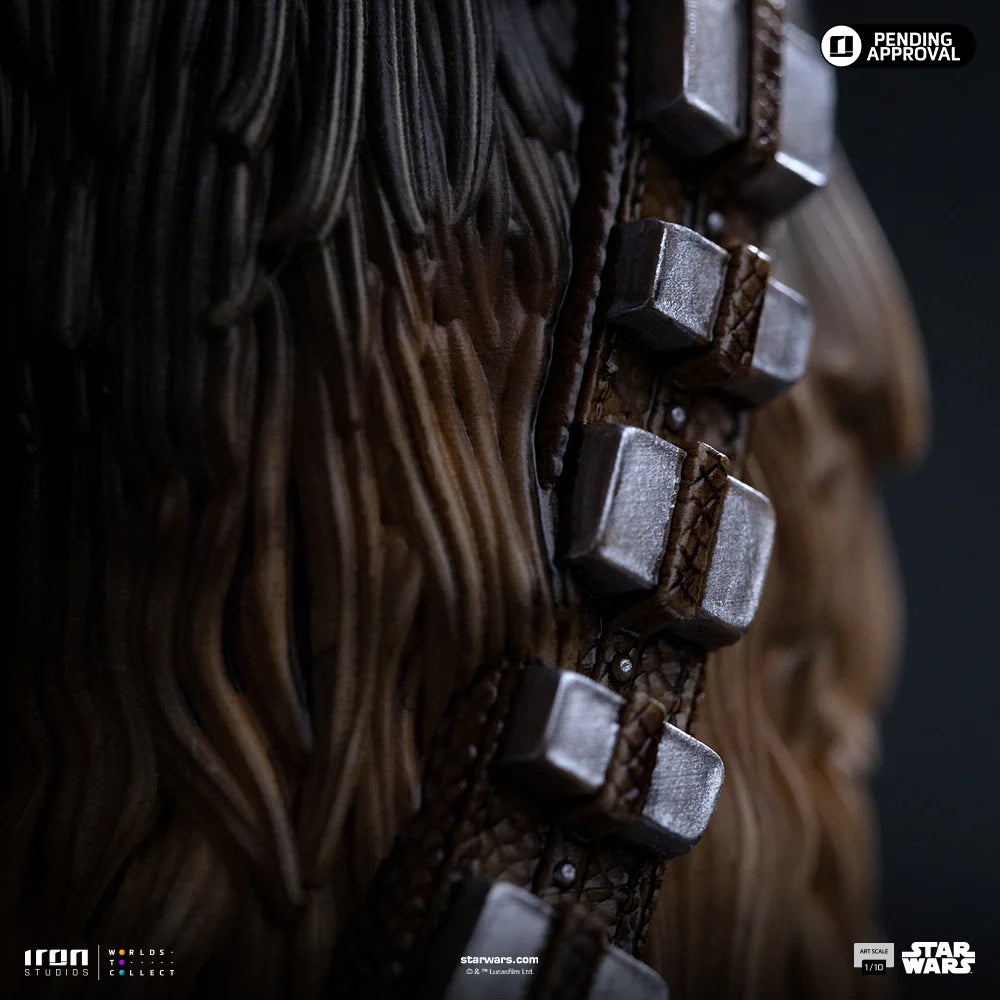 “Gedetailleerde Chewbacca en Tokkat (Ewok) statue, filmgetrouw ontwerp, perfect voor Star Wars-verzamelaars.”