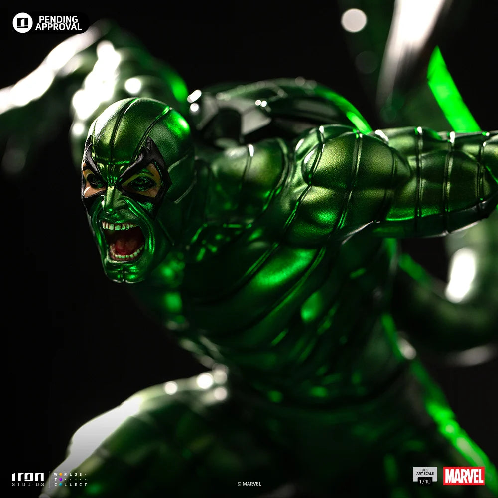“Handgemaakte Spider-Man Scorpion statue, levendige details en duurzame afwerking, officieel Marvel-product.”