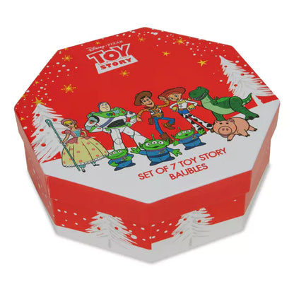 Toy Story kerstballen set van 7 met kleurrijke en gedetailleerde ontwerpen van geliefde personages, gemaakt van duurzaam materiaal.